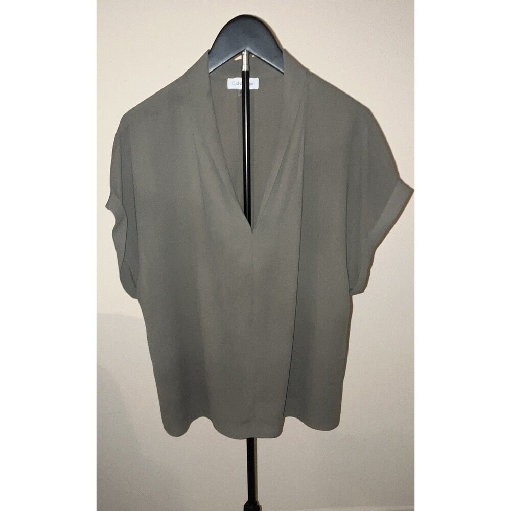 Calvin Klein Women's XL green Solid Chiffon V-Neck Short Sleeve Pullover Blouse